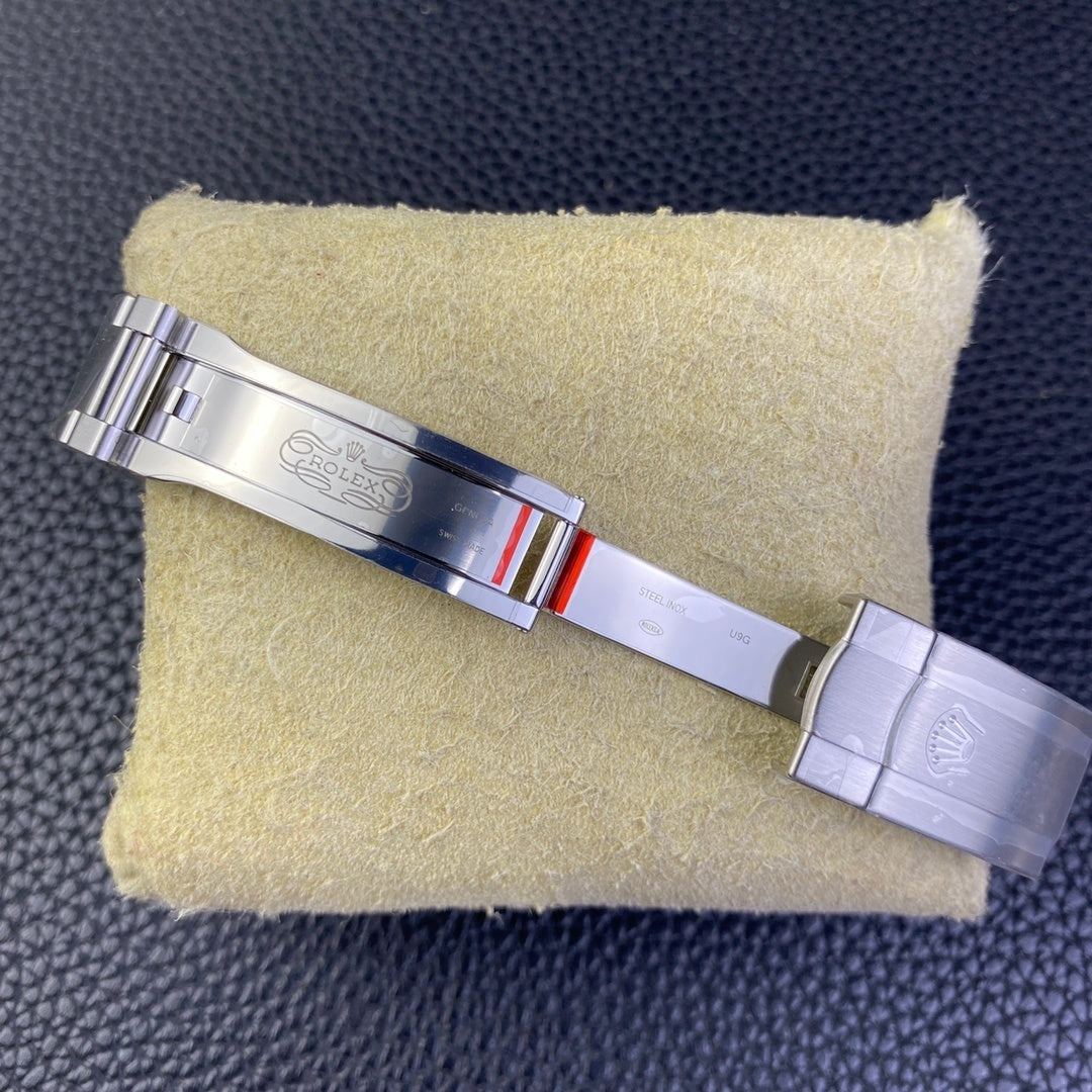 Rolex Oyster Perpetual