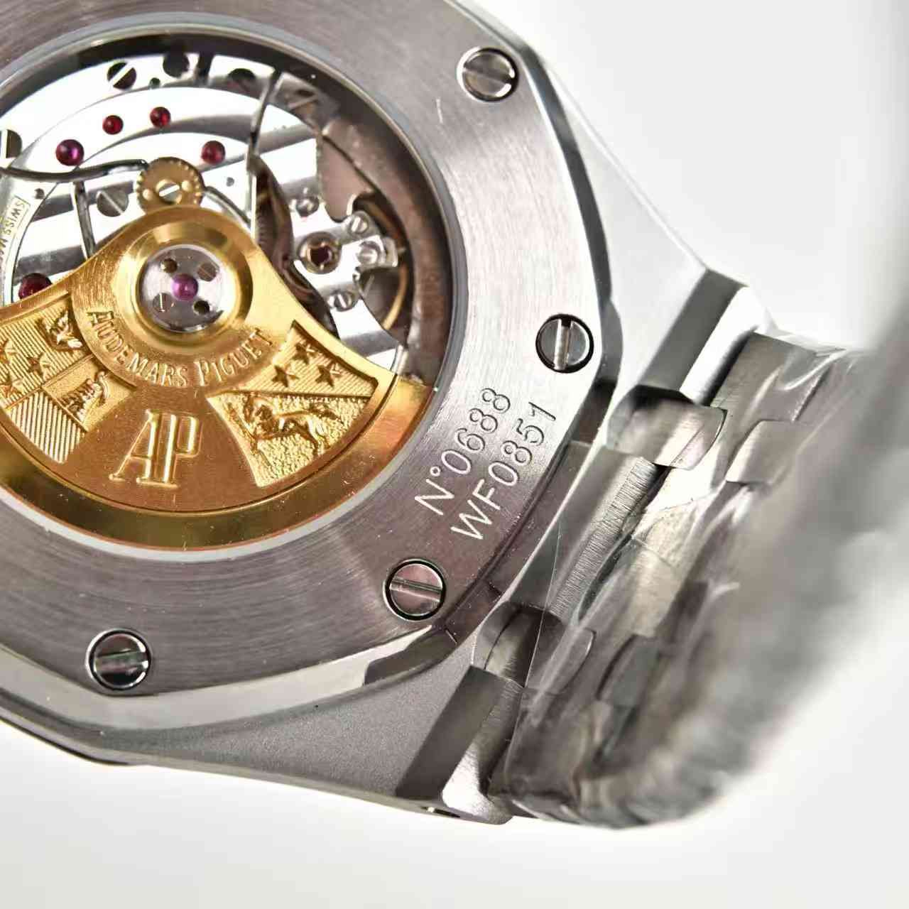 Audemars Piguet Royal Oak – Oro Rosa